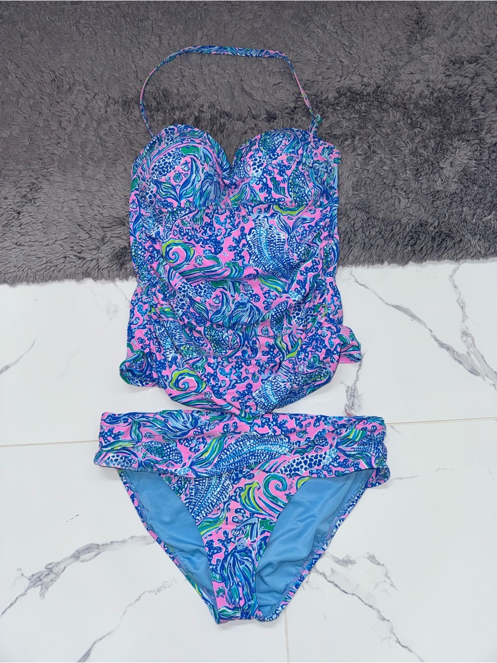 Lilly Pulitzer tankini set! - Picture 2 of 5
